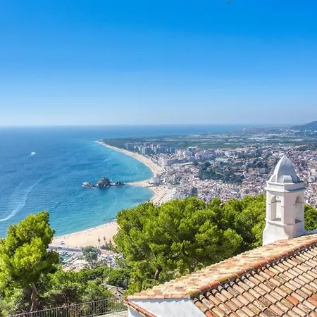 Sleeps 8 Pool Wifi Villa Blanes
